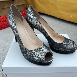 Calvin Klein metallic sneak peep toe pump
